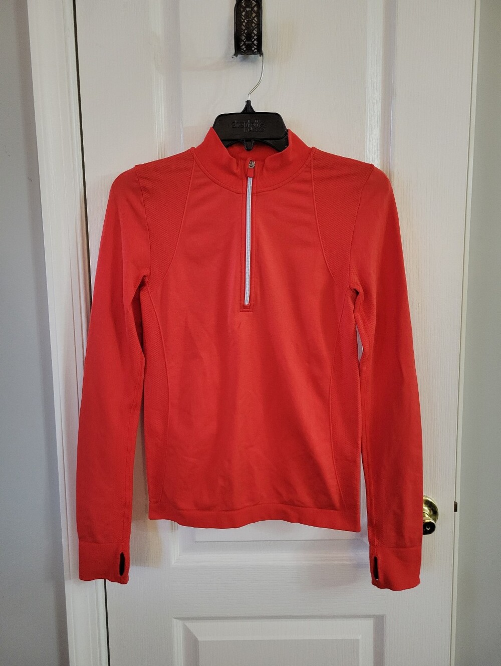 Tory Sport Seamless Quarter-Zip Pullover Red Long Sleeve Size Small Thumbholes